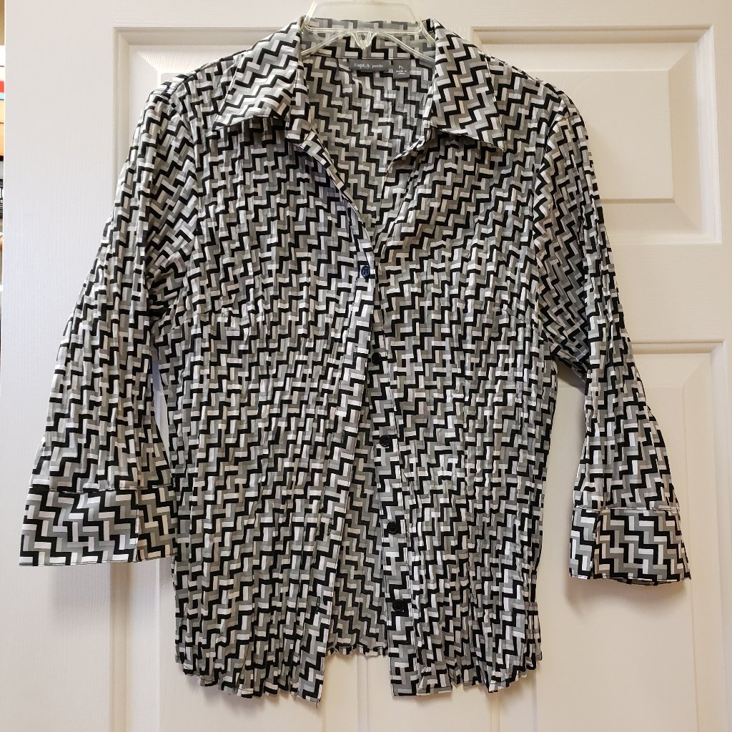 Apt 9 Button Down Crinkle Blouse